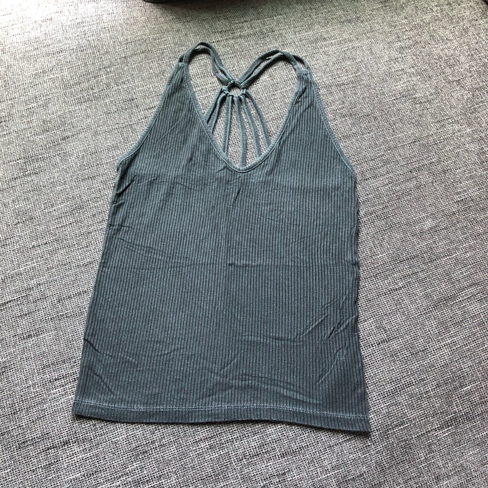 American Eagle crop top
